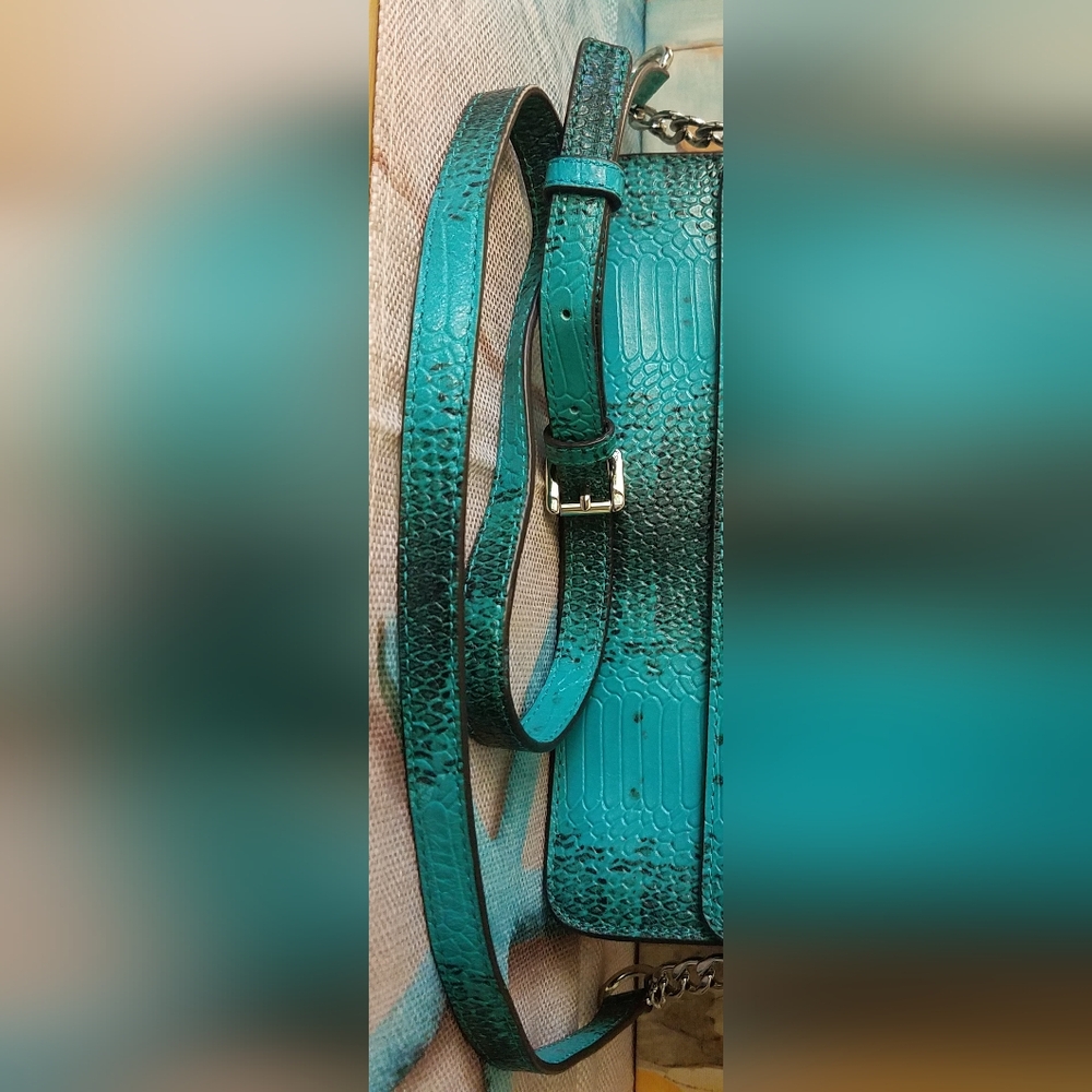 Michael Kors Tile Blue Python Embossed NWOT Crossbody Purse - Picture 13 of 16